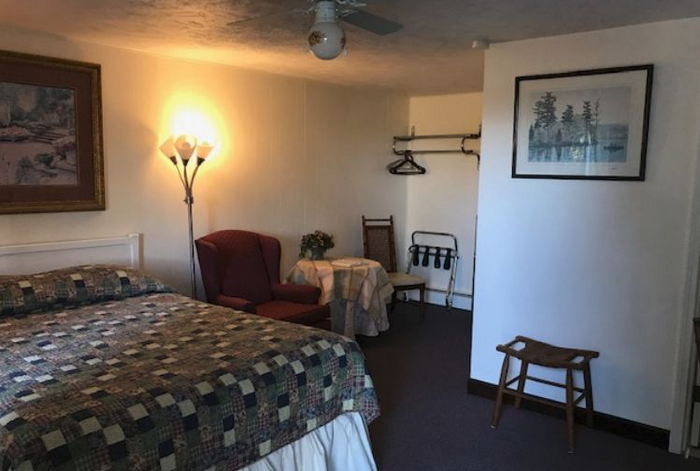 Williamston Inn (Indian Head Motel) - Web Listing (newer photo)